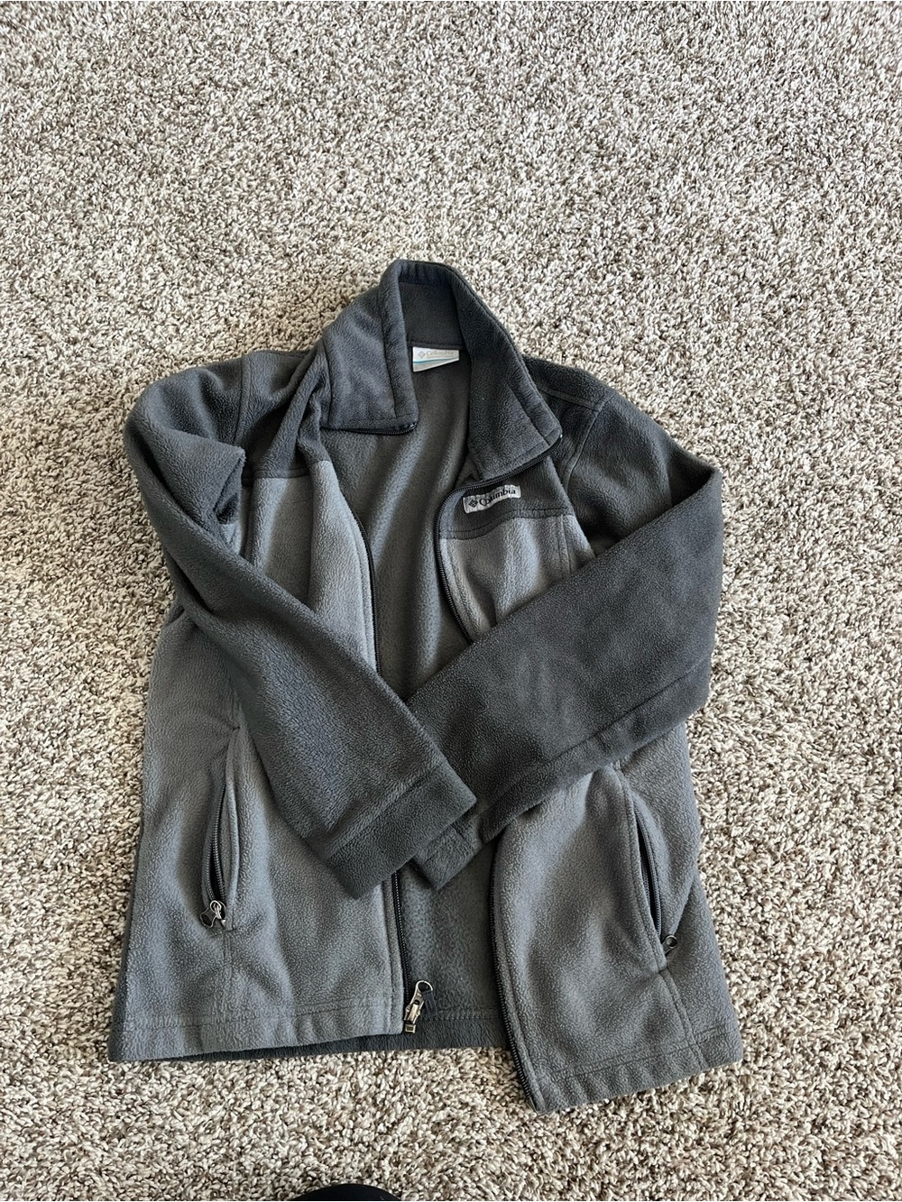 Columbia Two-Tone Gray Fleece Jacket Boys M 10/12